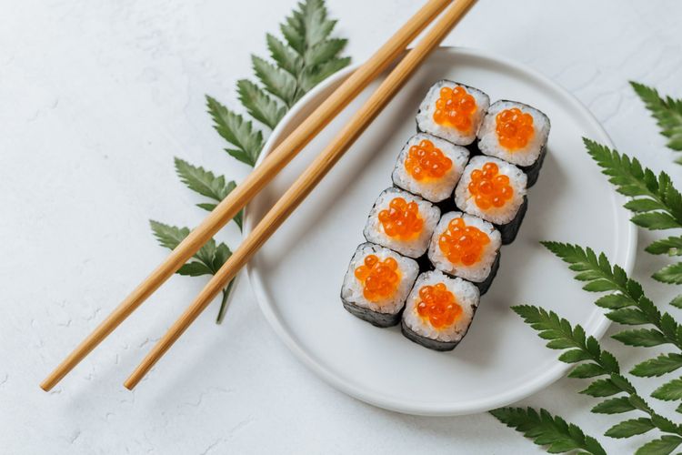 Anisaquíase (verme do sushi): o que é, sintomas e como tratar