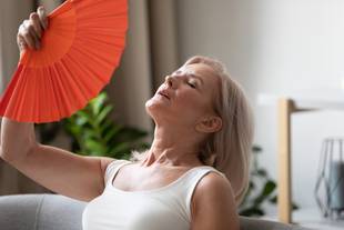 Fogacho: por que a menopausa causa tanto calor?