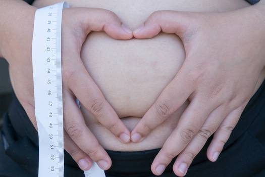 Mulheres pós-bariátrica devem esperar 2 anos para engravidar, diz estudo