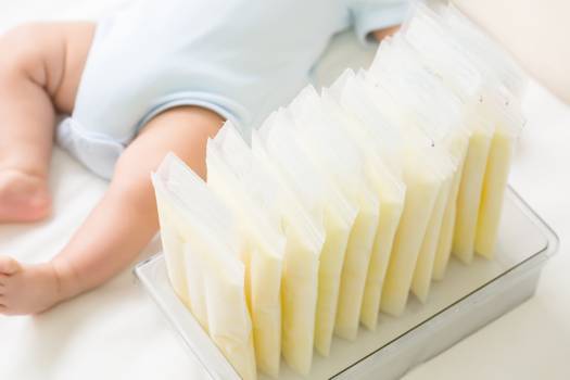 6 dúvidas sobre doação de leite materno respondidas por especialistas