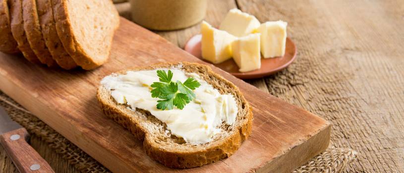 Requeijão ou manteiga: qual é mais saudável?