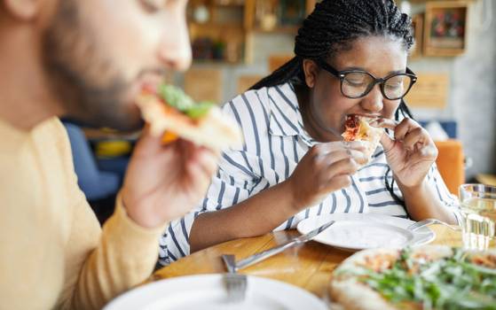 Sentir muita fome na dieta é normal? O que fazer para diminuir o apetite?