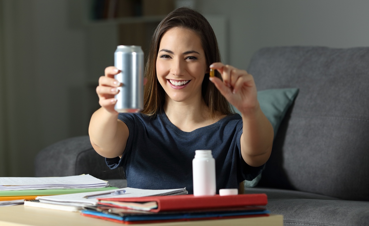 Cafeína em cápsula: saiba para que serve e como tomar