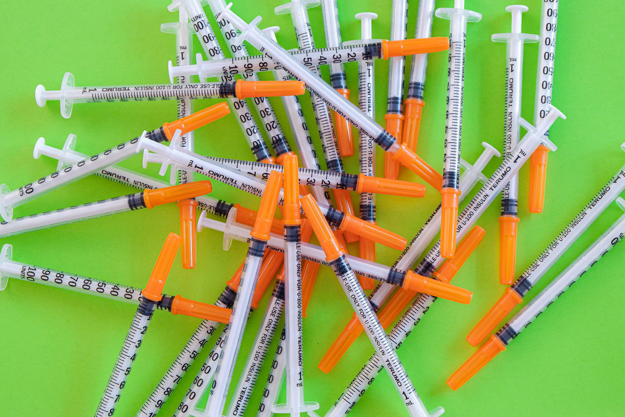 Como armazenar insulina e medicamentos injetáveis na geladeira?