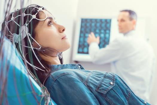 Eletroencefalograma: o que é, para que serve e como é o preparo?