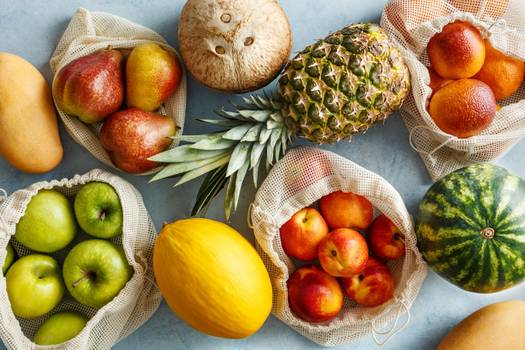 Frutas para o lanche da tarde: veja quanto consumir e como combinar