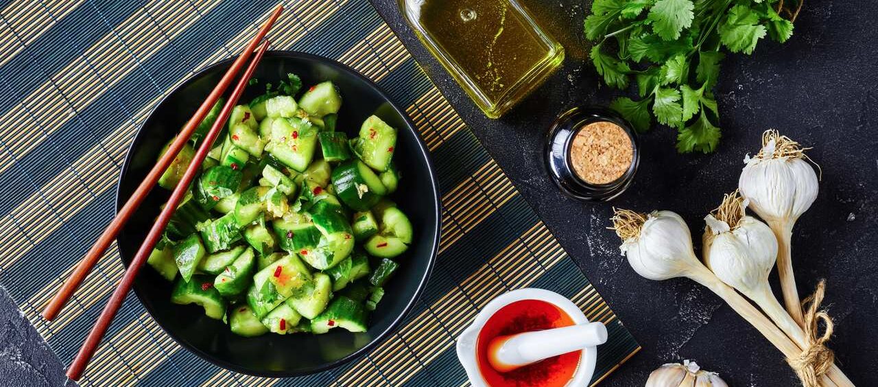 salada de pepino chinesa