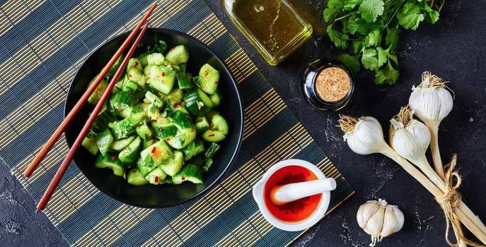 Salada de pepino chinesa: aprenda a fazer a receita que viralizou no TikTok
