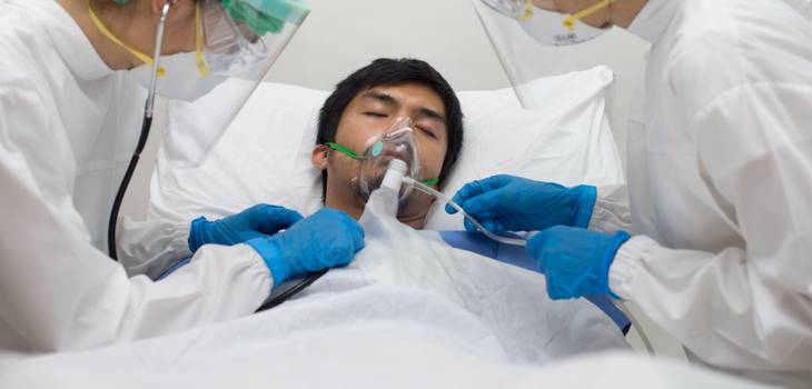 Cuidados odontológicos na UTI reduzem risco de morte durante internação