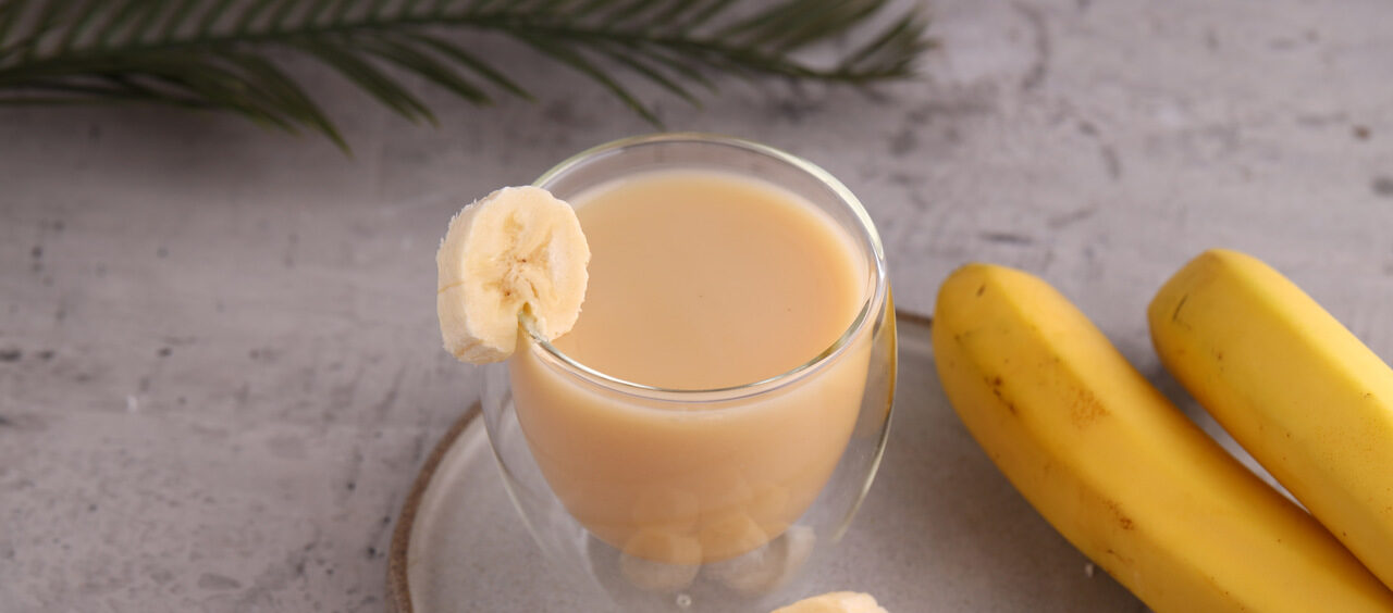 suco de banana com gergelim