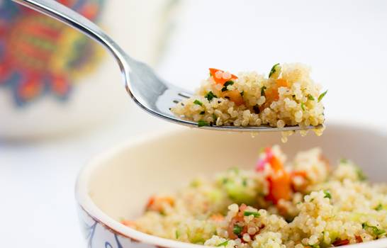 Comer quinoa ajuda a evitar diabetes tipo 2, diz pesquisa