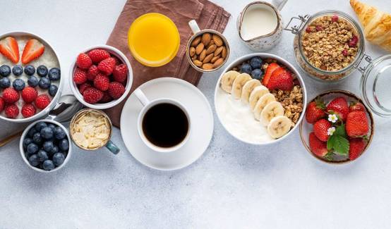 O que comer no café da manhã? Melhores opções para cada objetivo