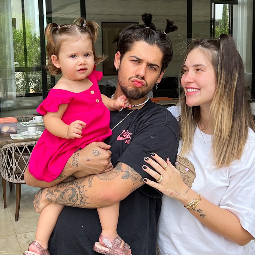 Atraso na fala infantil? Virginia questiona pediatra que acusou sua filha