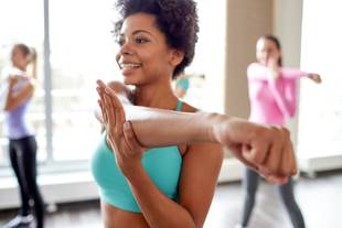 Câncer de mama e exercício: treinar pode reduzir o risco a 40% ou mais