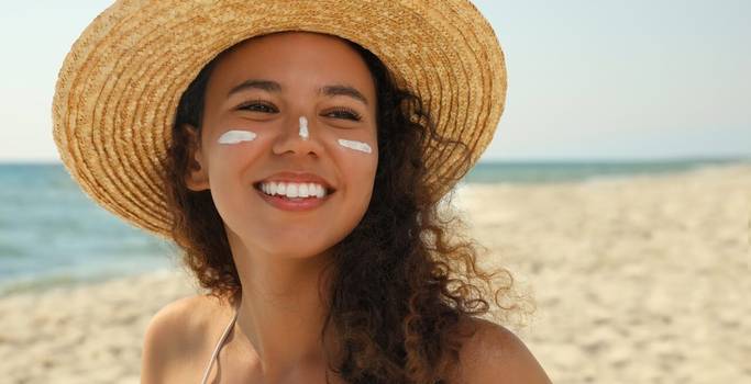 Protetor solar para pele oleosa: como escolher o melhor?