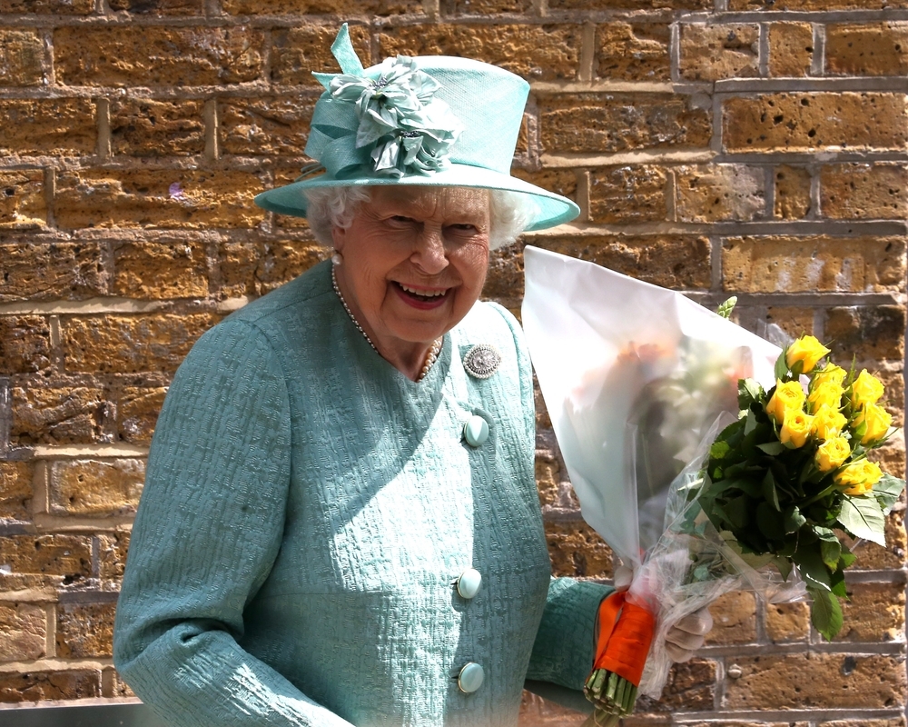 como dar um jantar como a rainha de inglaterra (ou as regras de