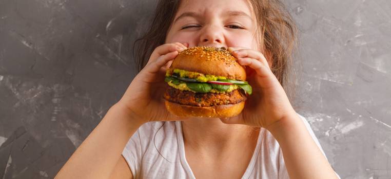 Pressão alta em crianças tem relação com má alimentação e sedentarismo