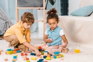 Dia das Crianças: brincadeiras antigas para estimular a inteligência