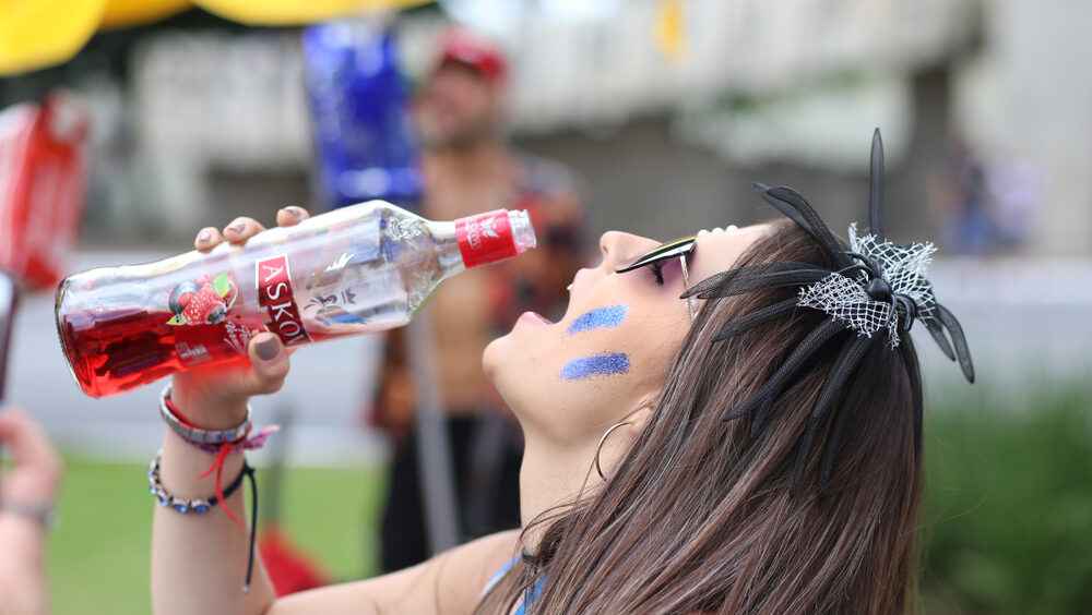 Alcoolismo em jovens