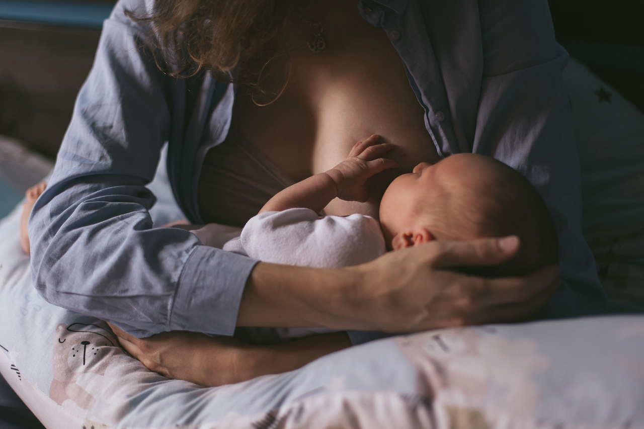 Câncer de mama na amamentação: doença pode surgir nessa fase?