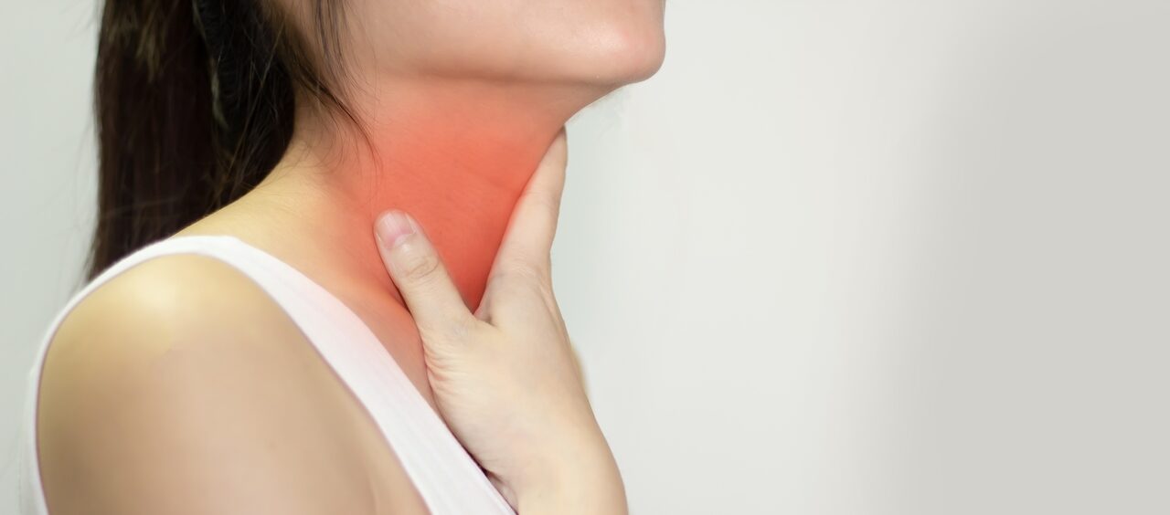 Novo-sintoma-da-Covid-dor-de-garganta