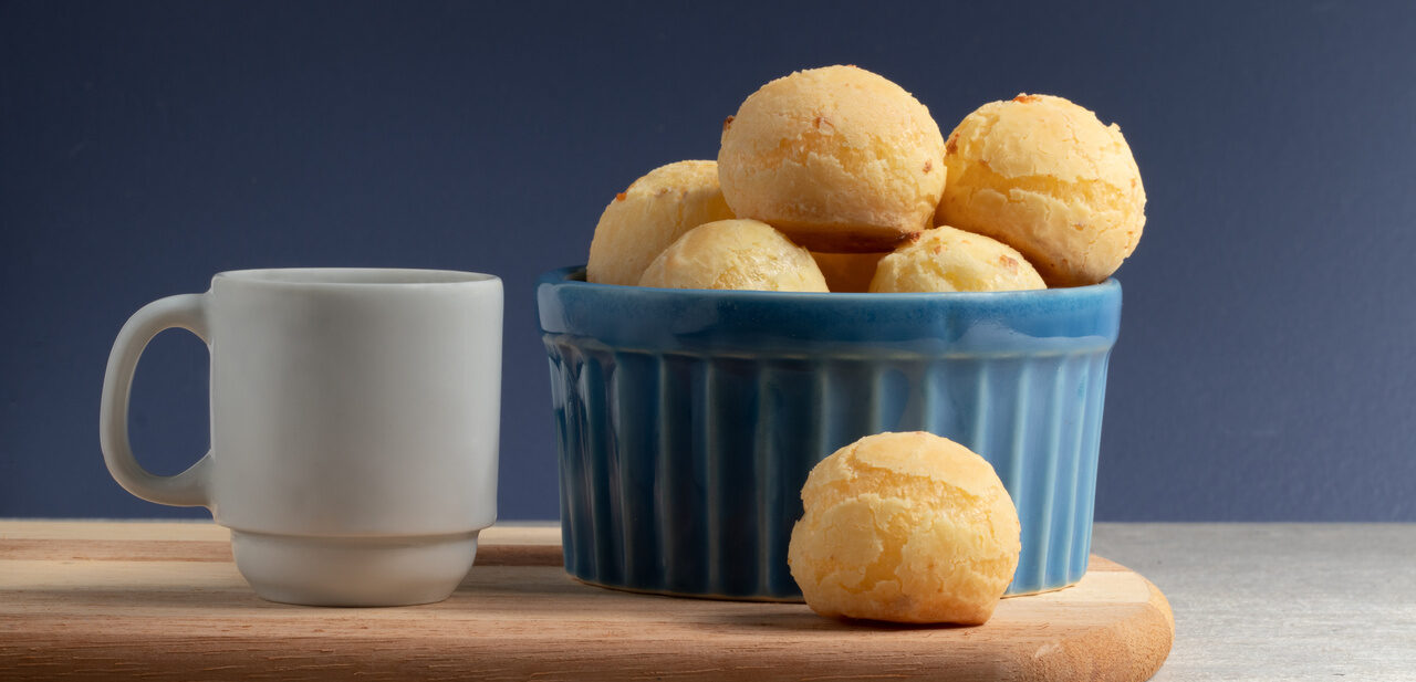 Pão de “beijo”: confira receita de pão de queijo vegano!