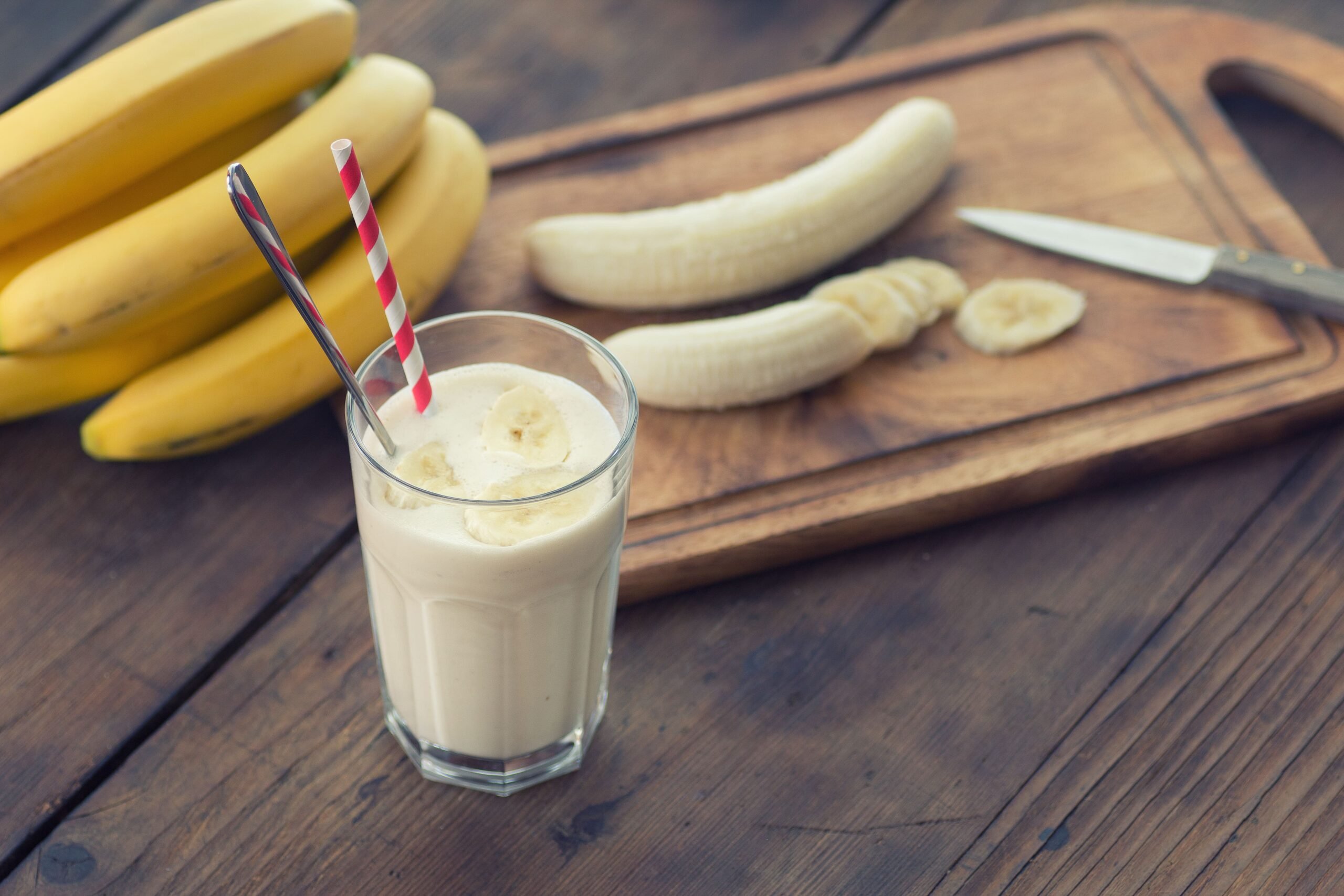 Dieta da banana funciona? Conheça os 8 pilares desse método para