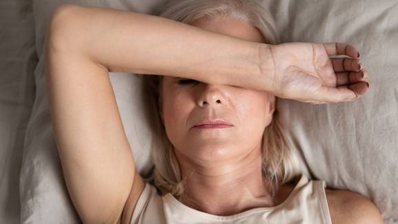 Sintomas diferentes da menopausa: saiba quais são e como aliviá-los