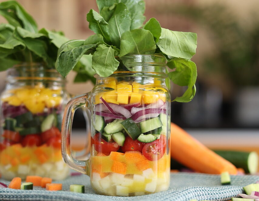 Confira receita de salada de pote do chef Thiago Ribeiro!