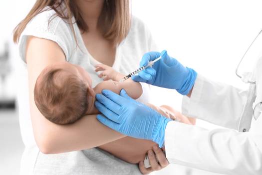 Vacina contra Covid para crianças está em falta e preocupa saúde pública