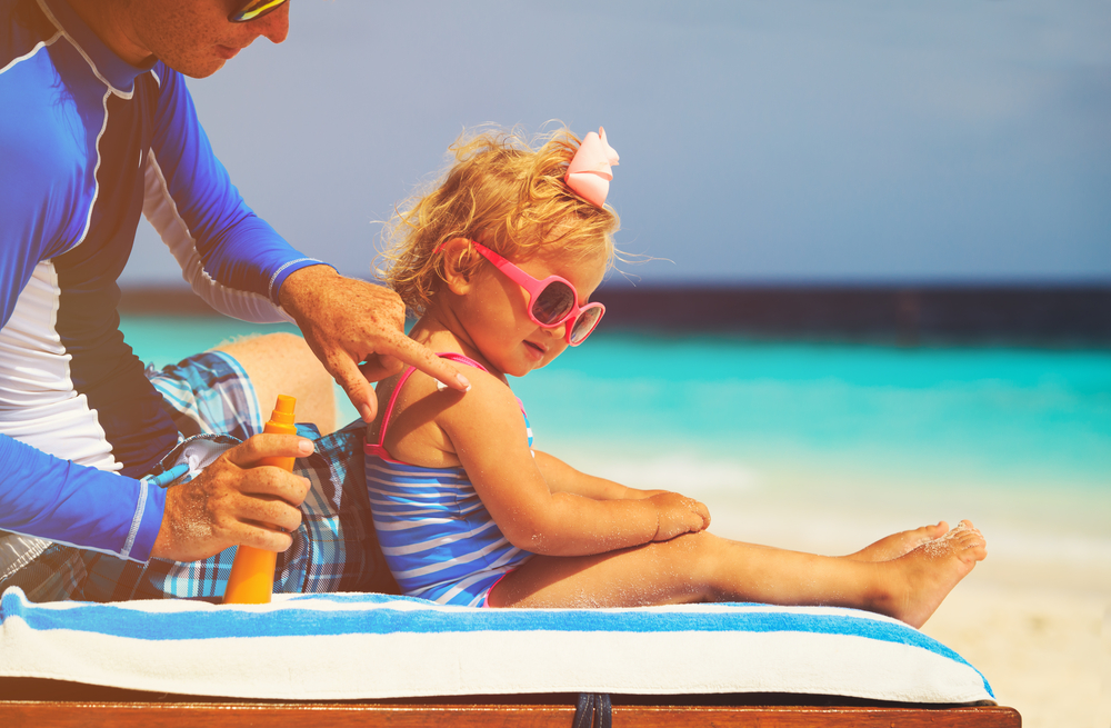 Como escolher o protetor solar e o fator de proteção para crianças?