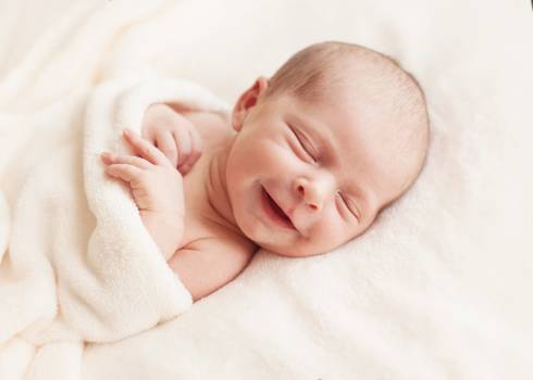 Guia do recém nascido: da maternidade até os 28 dias