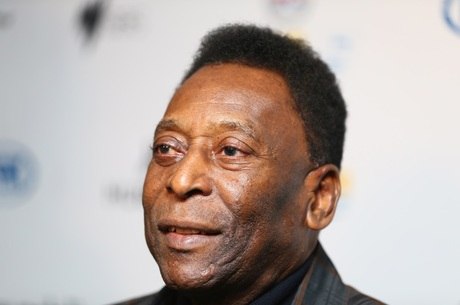 pelé tem piora