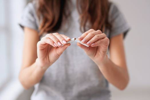 Proibição do cigarro: Nova Zelândia aprova lei para nascidos após 2008