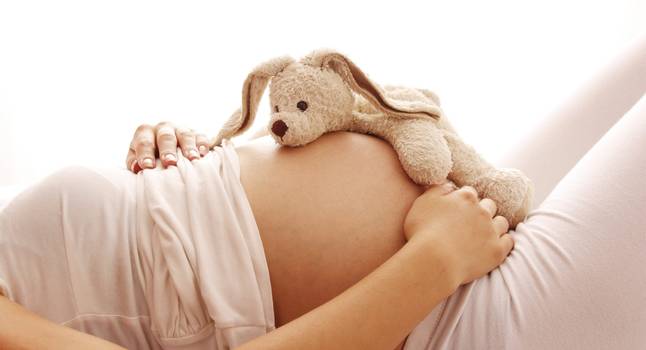 Engravidar entre 10 e 13 anos aumenta risco de parto prematuro em 56%