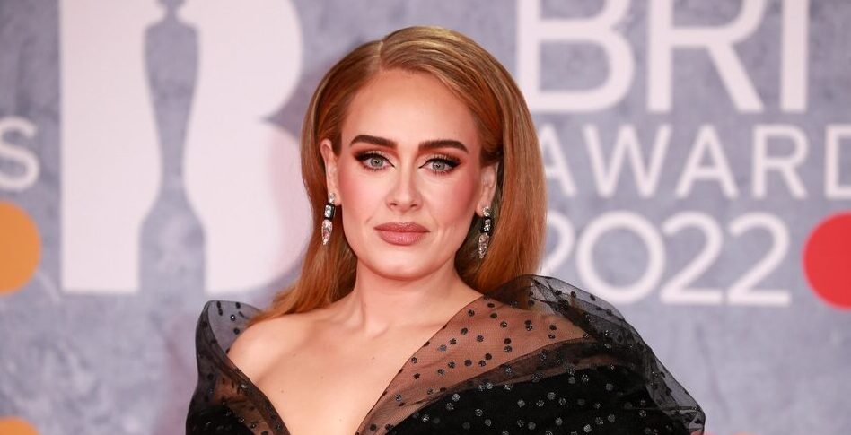 Ciática e hérnia de disco: Entenda o motivo das dores da cantora Adele