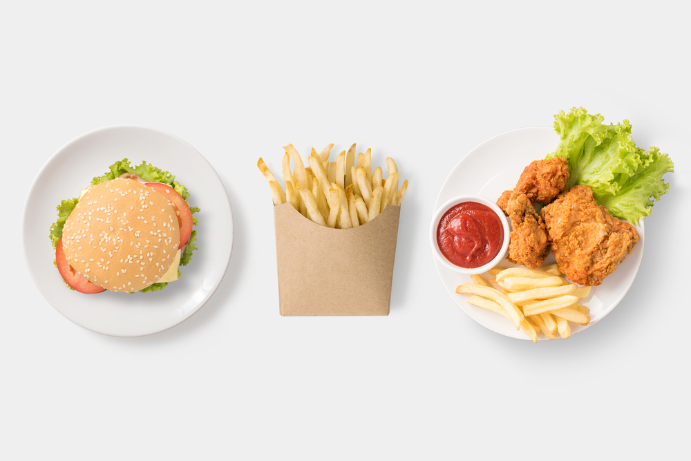 Fast food e doença no fígado têm ligação, aponta estudo