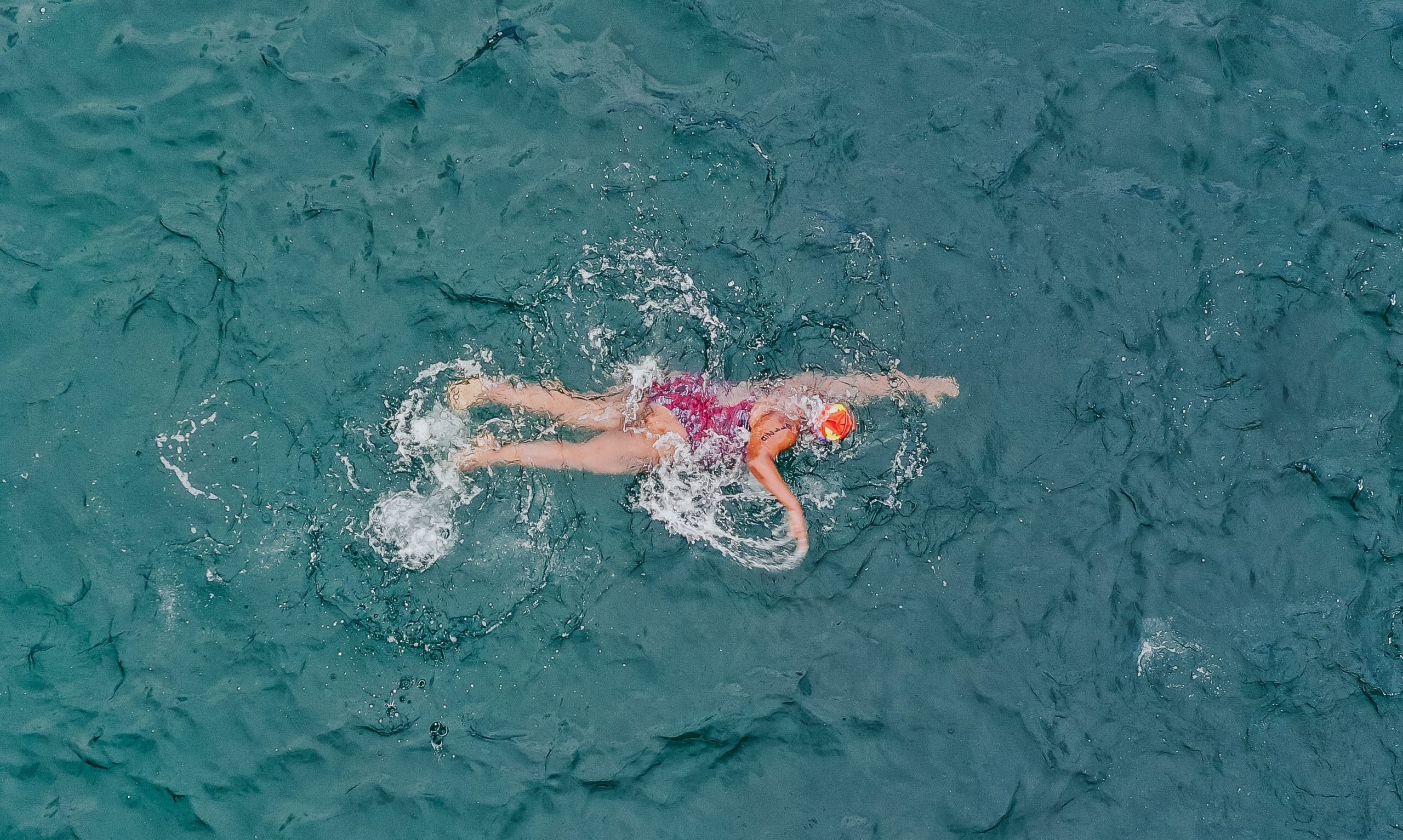 Como nadar no mar: tenha um bom desempenho com segurança
