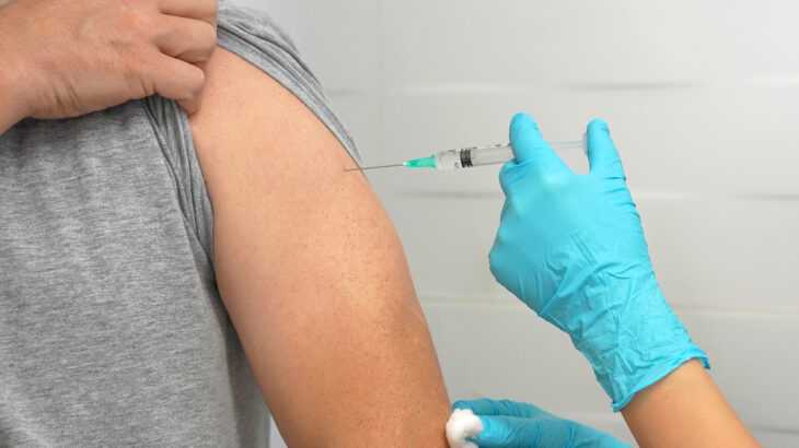 Quarta dose da vacina protege