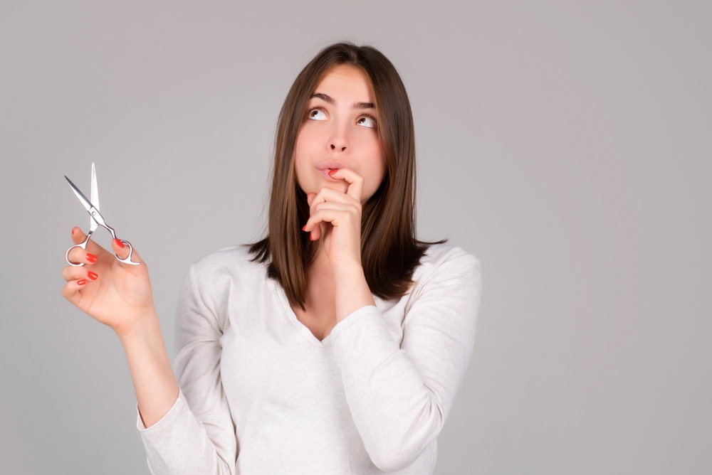 Cortar o cabelo faz ele crescer mais rápido? Veja mitos e verdades sobre os fios