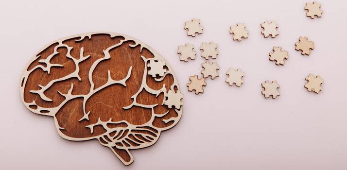 Fases do Alzheimer: conheça os 4 estágios da doença e saiba como identificá-los