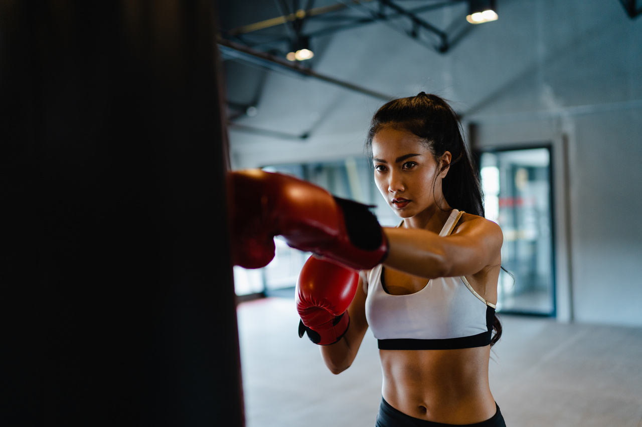 Boxe: benefícios para o corpo feminino
