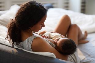 Ducto mamário entupido: o que causa o problema na amamentação?