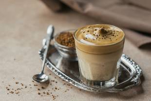 Como fazer café cremoso saudável? Confira receitas