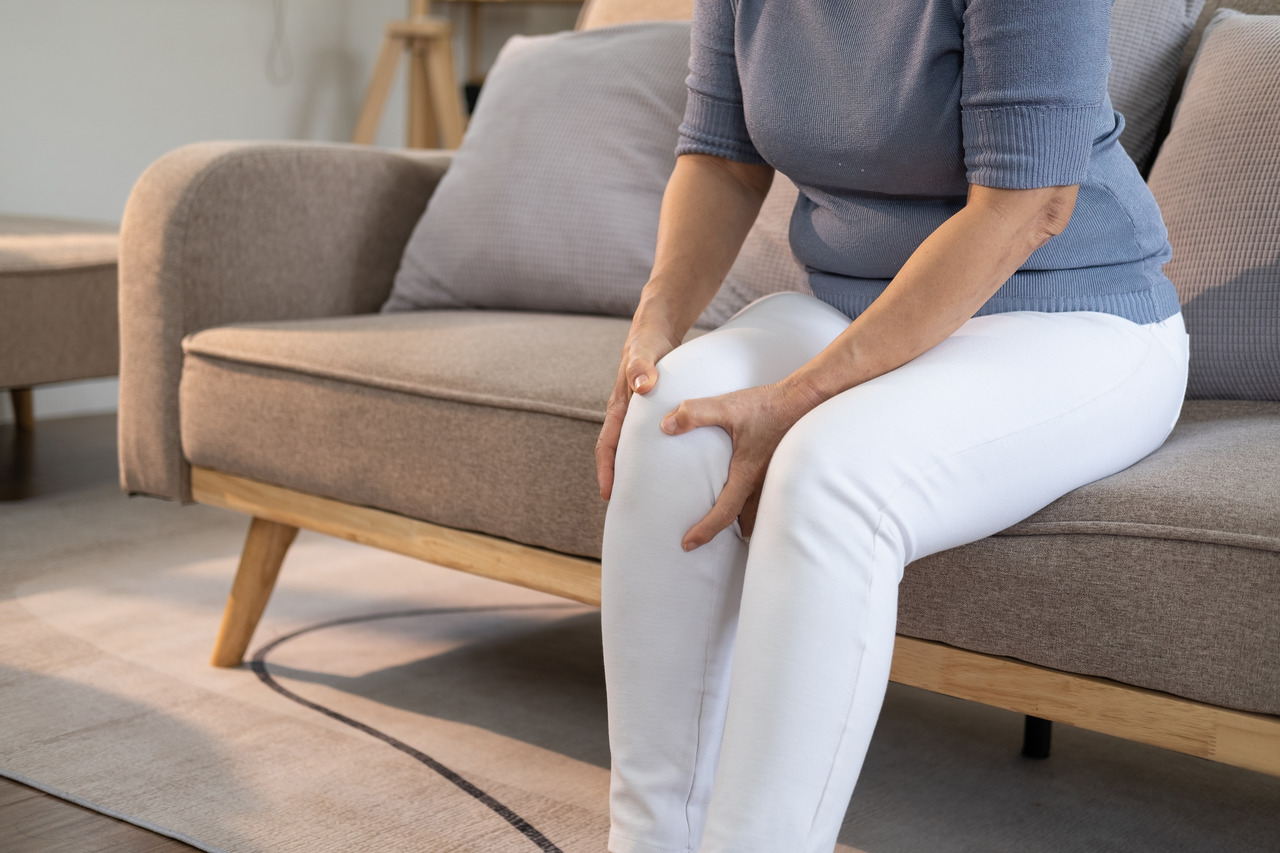 Dor nos joelhos: excesso de peso pode prejudicar as articulações