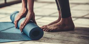 Yoga e gordura visceral: posturas que estimulam a região do abdômen
