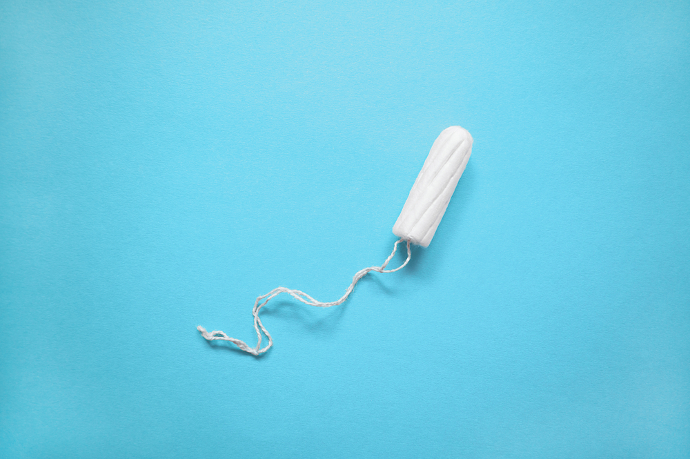 Dormir com absorvente interno faz mal?