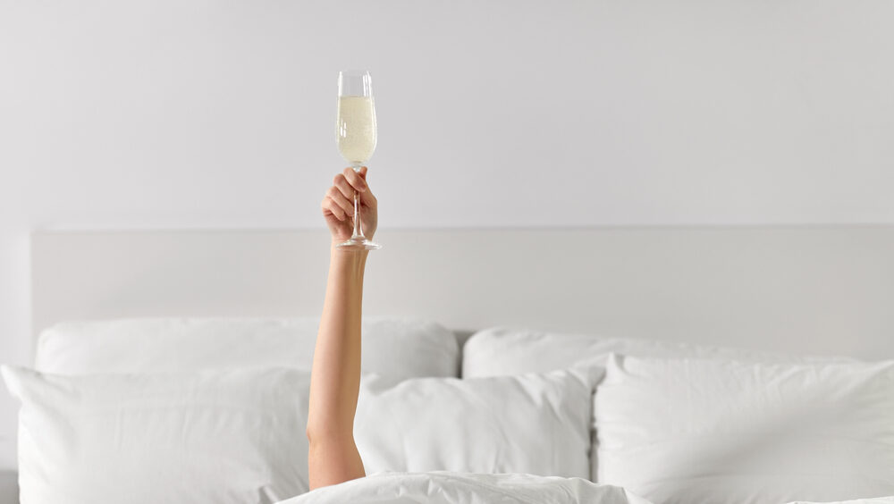 Beber álcool menstruada