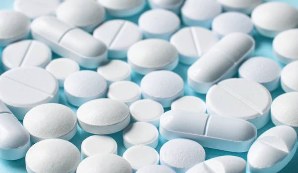 Paracetamol, em excesso, pode causar falência no fígado