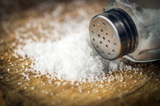 Anvisa suspende lote de sal por falta de iodo